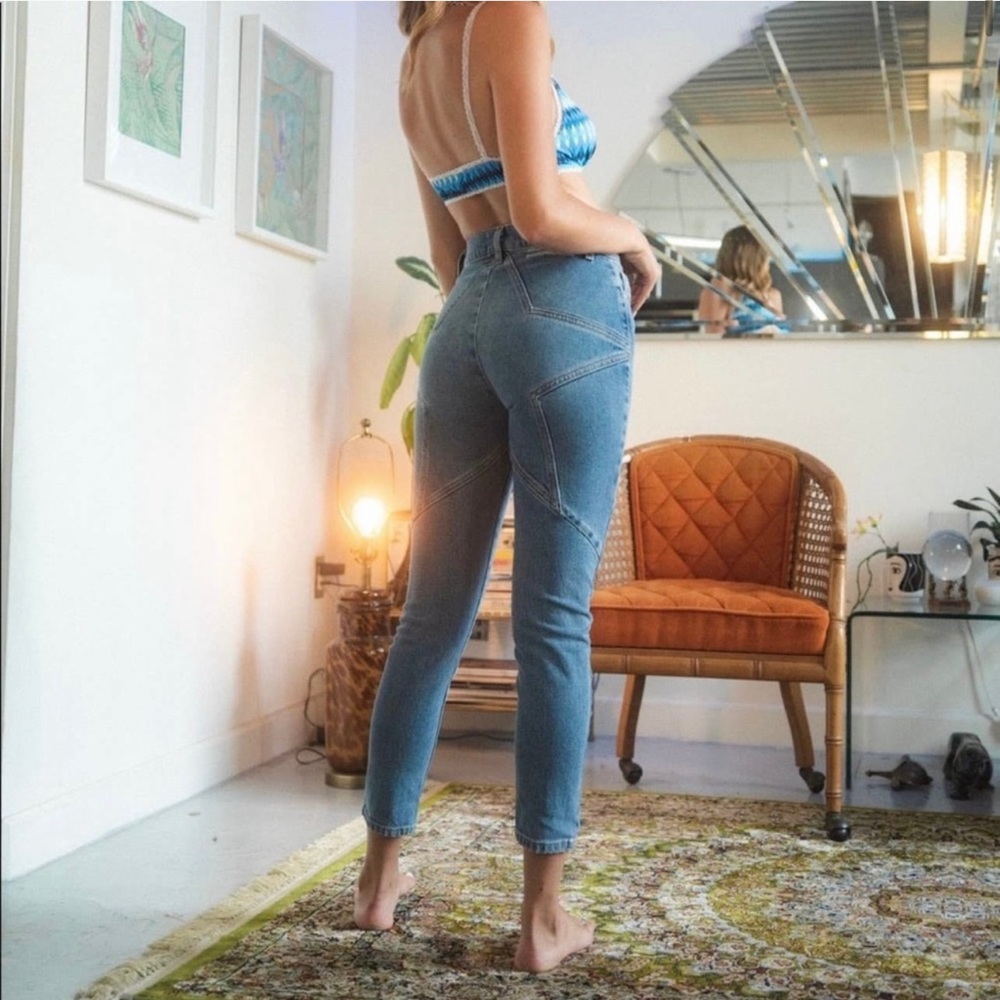 Revive Denim Venus Crops Lightyear Wash
